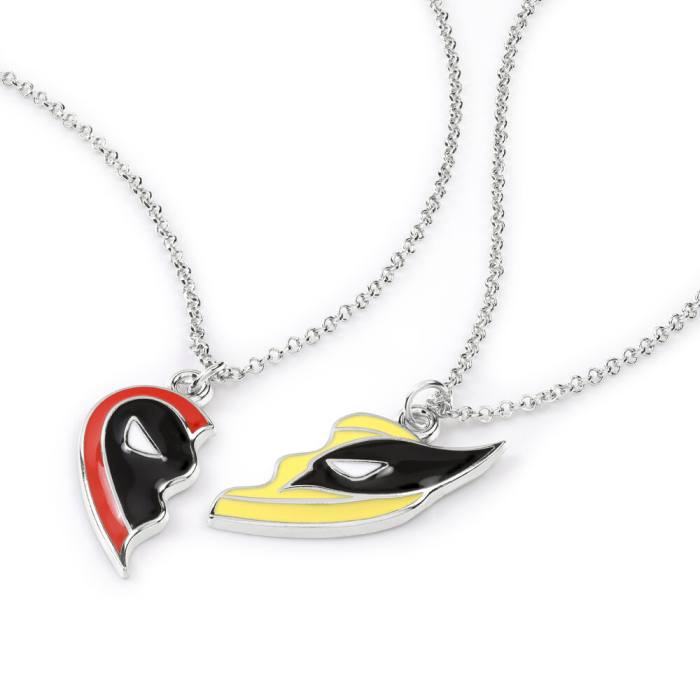 Marvel Deadpool & Wolverine Set 2 necklaces 64412